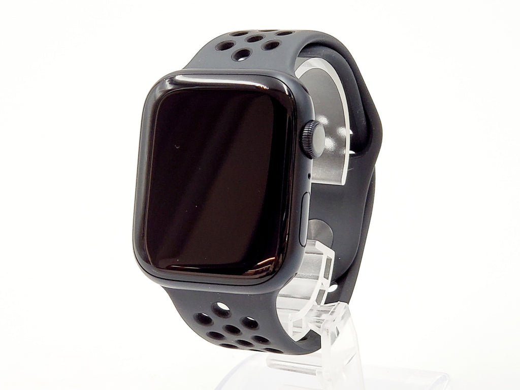 Aランク】Apple Watch Nike Series 7 GPSモデル 45mm MKNC3J/A